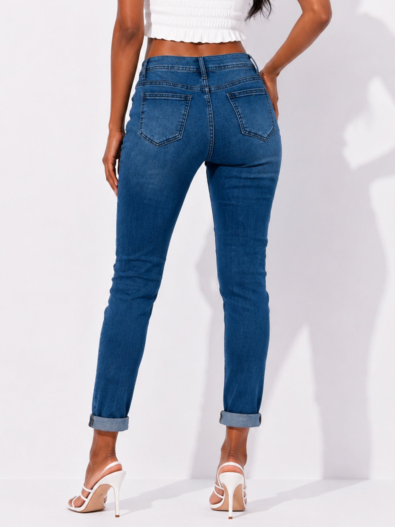 Women's Distressed Skinny Jeans with Rolled Cuffs - Label Shopper