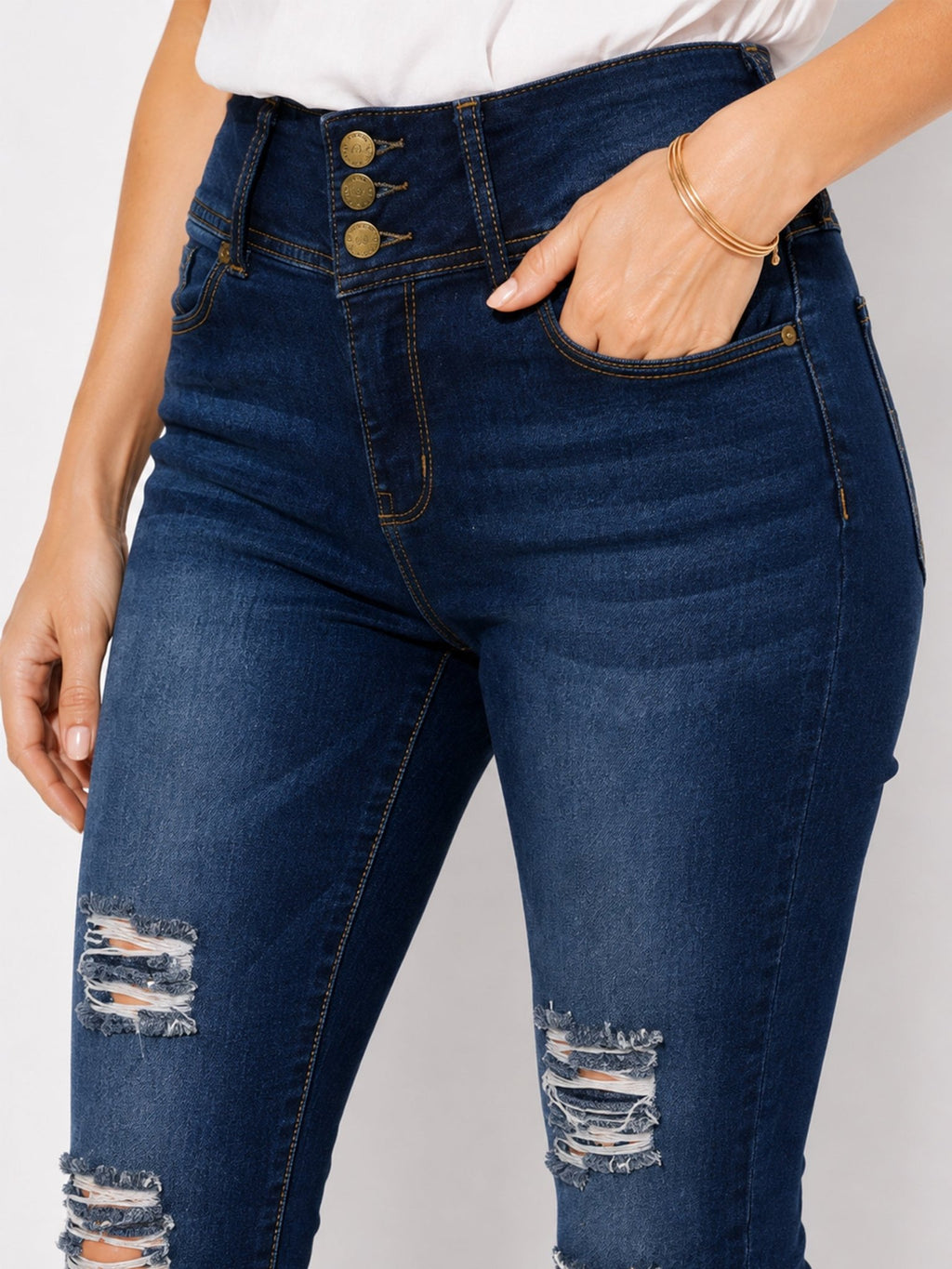 Women's High-Rise Distressed Skinny Jeans - Label Shopper