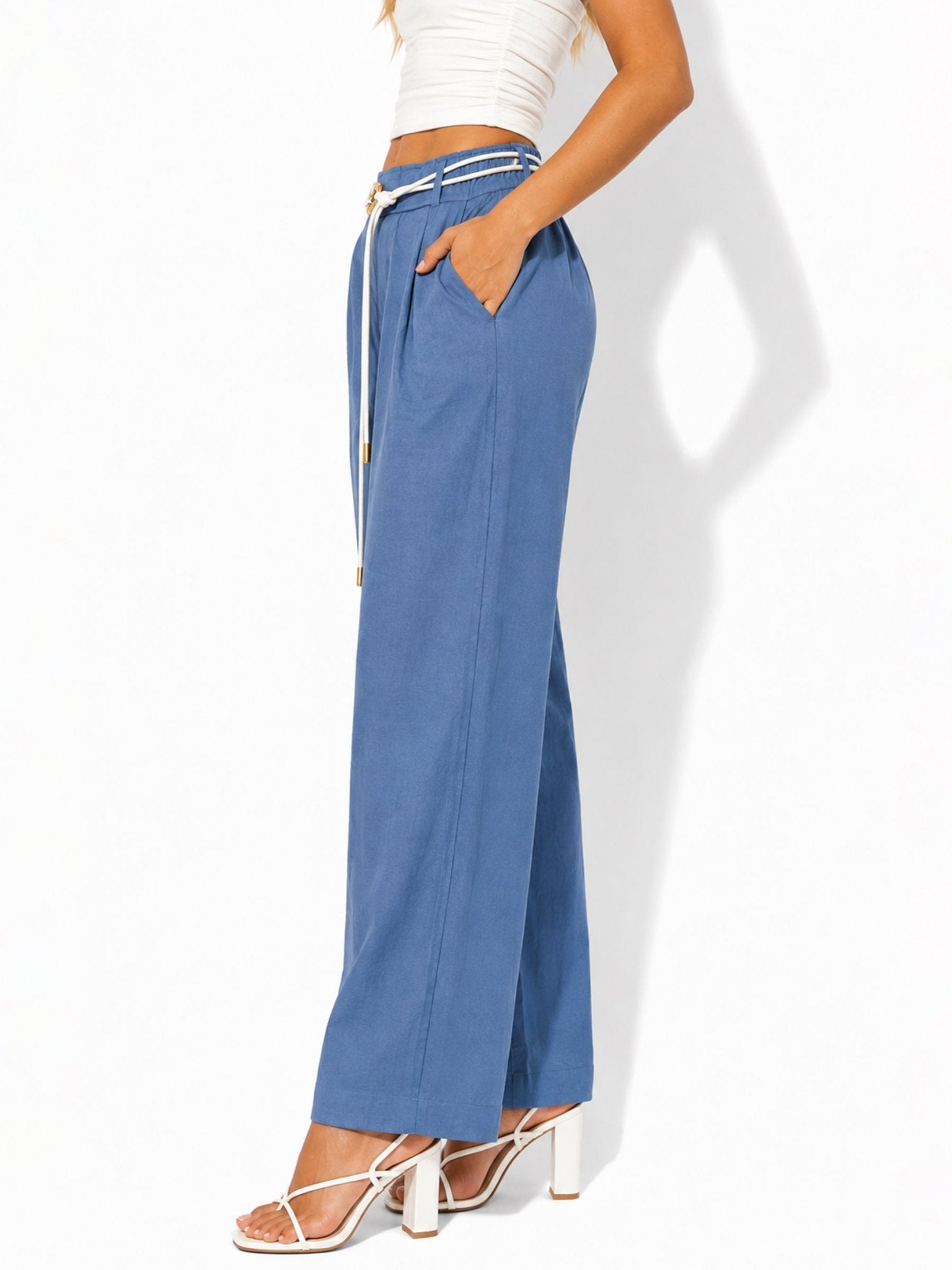 Women's Wide-Leg Pleated Pants - Label Shopper